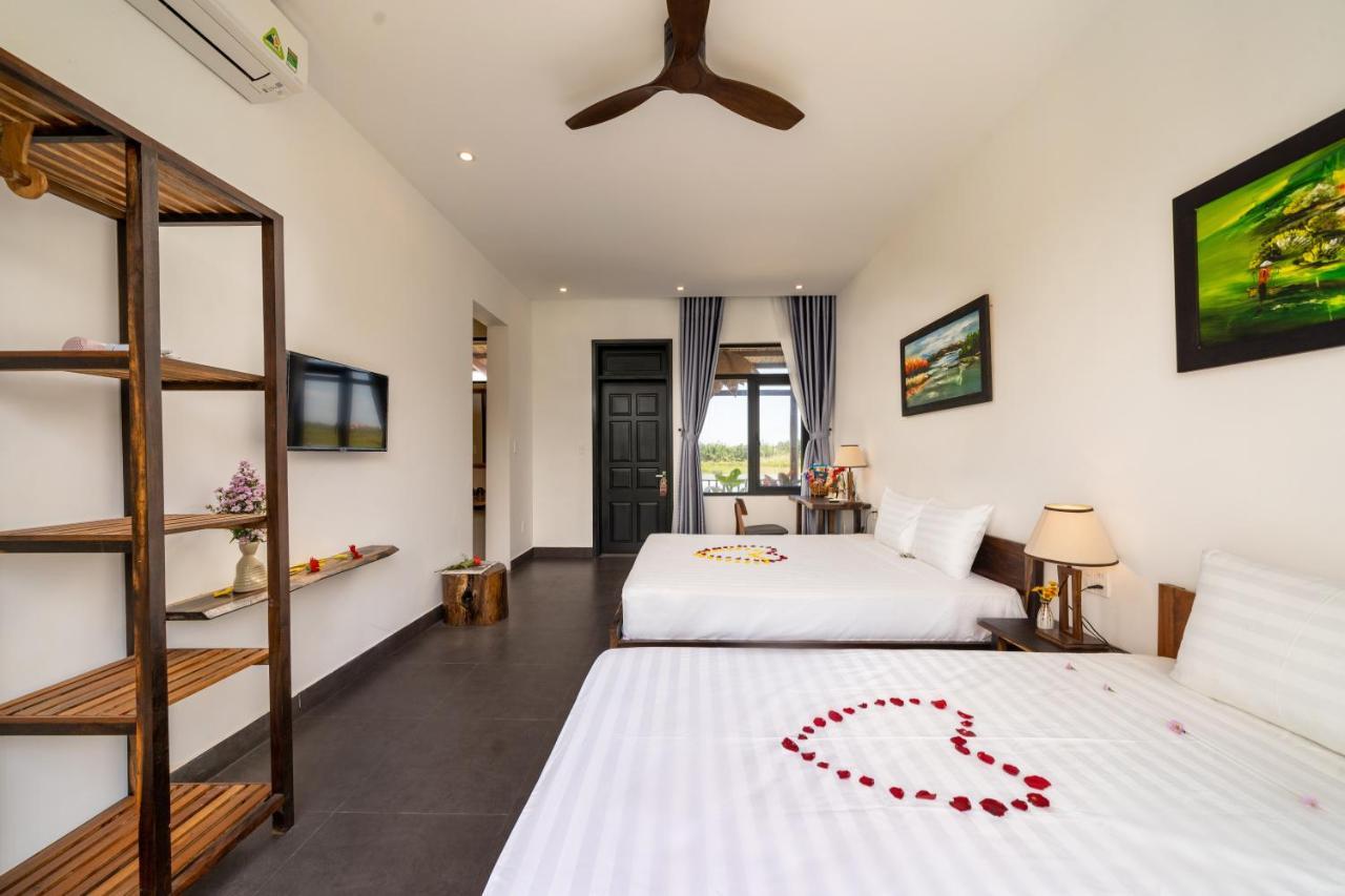 The Boathouse Riverside Homestay Хой Ан Екстериор снимка