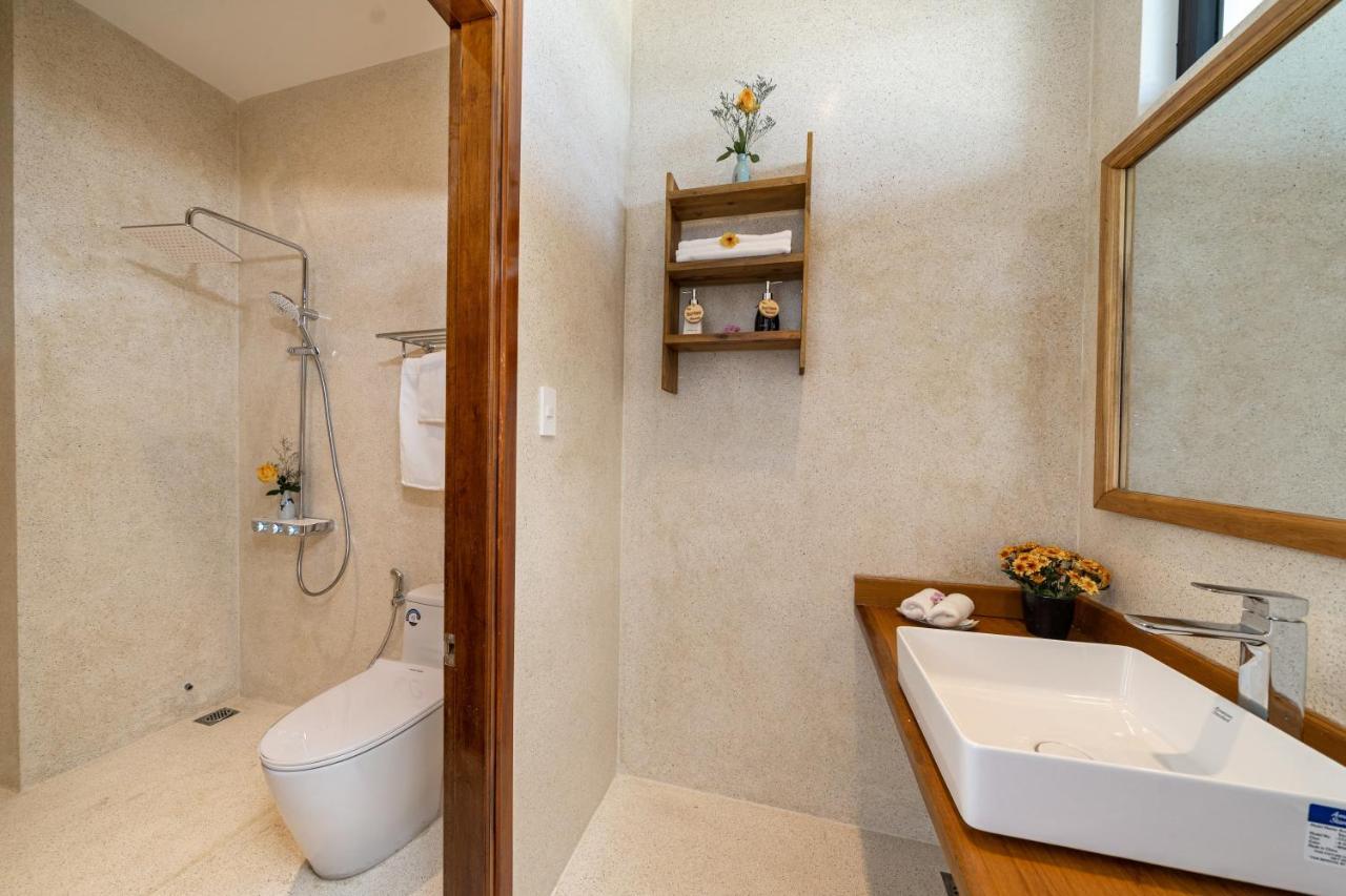 The Boathouse Riverside Homestay Хой Ан Екстериор снимка