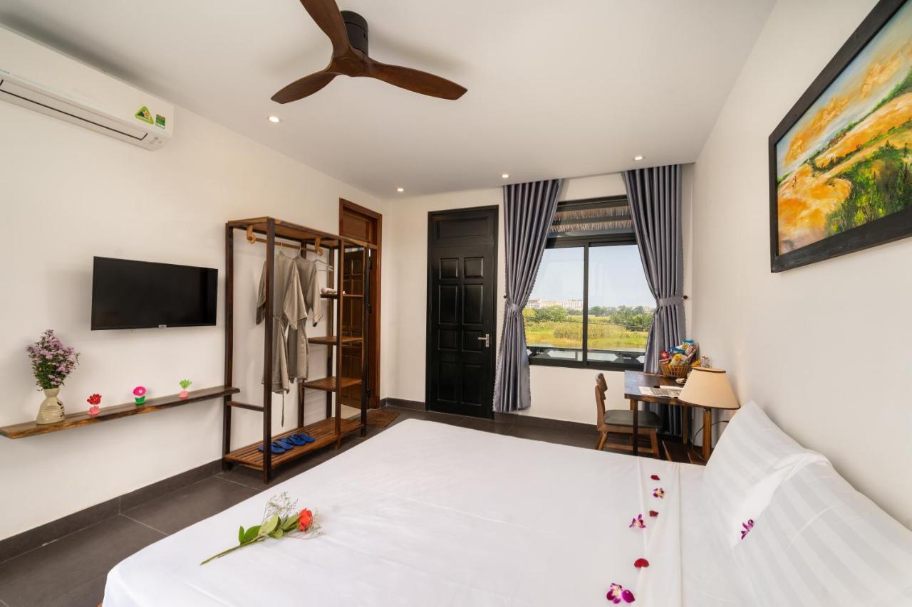 The Boathouse Riverside Homestay Хой Ан Екстериор снимка