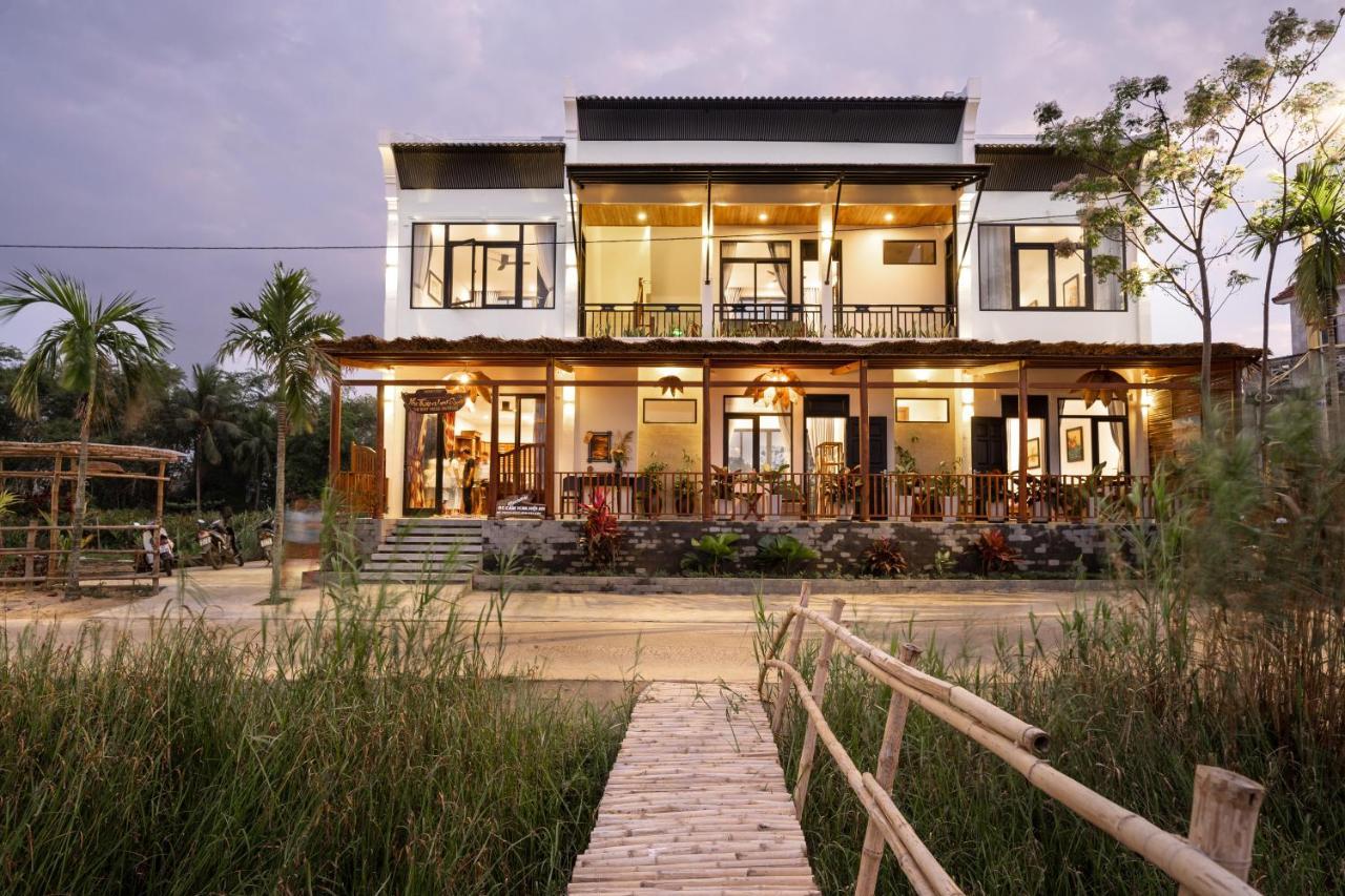 The Boathouse Riverside Homestay Хой Ан Екстериор снимка