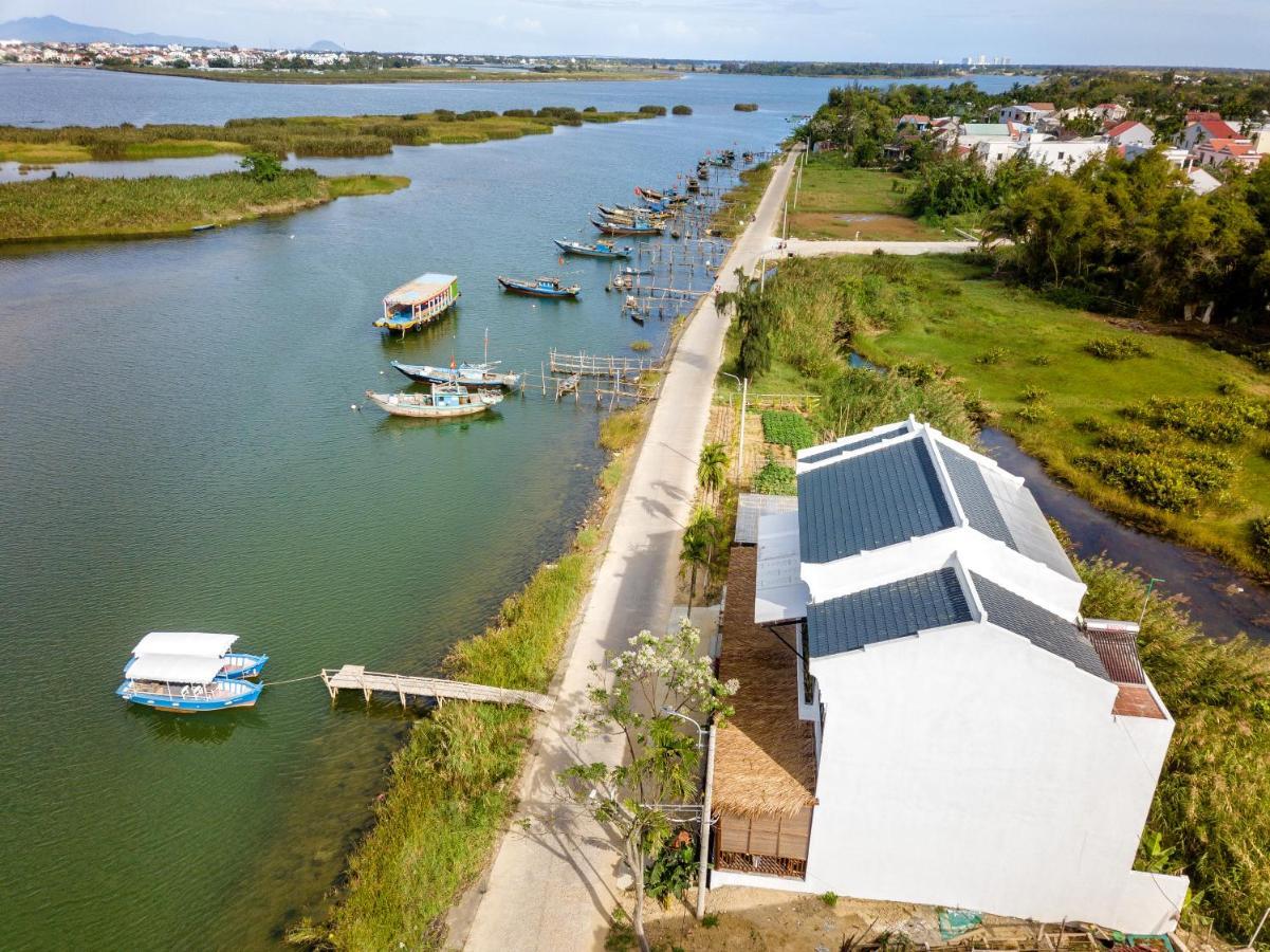 The Boathouse Riverside Homestay Хой Ан Екстериор снимка