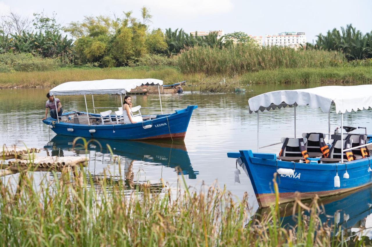 The Boathouse Riverside Homestay Хой Ан Екстериор снимка